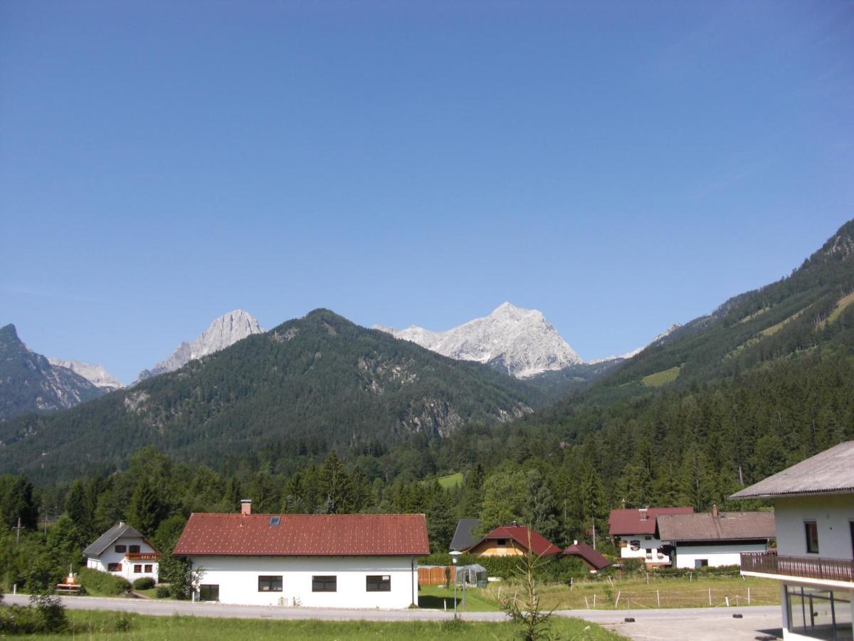 Hotel Garni Landhaus Buertlmair 힌터스토더 외부 사진
