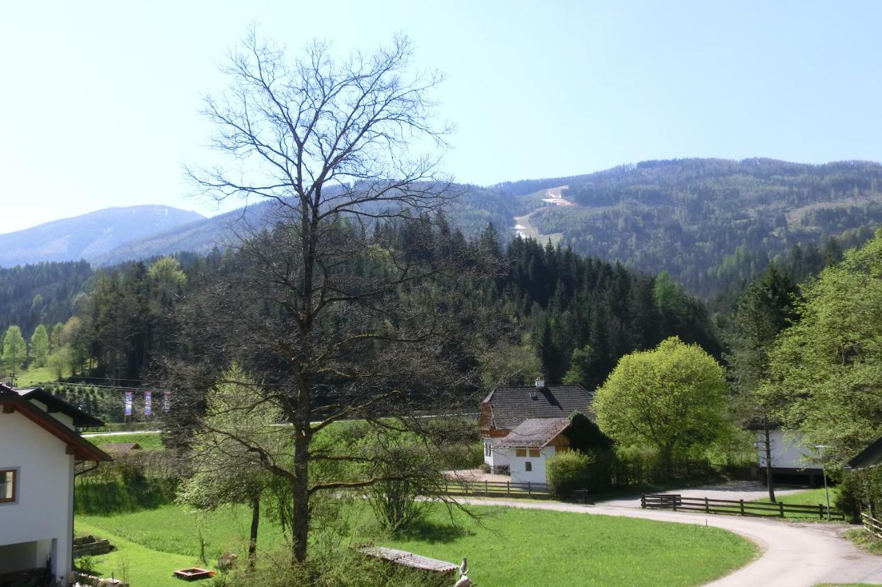 Hotel Garni Landhaus Buertlmair 힌터스토더 외부 사진
