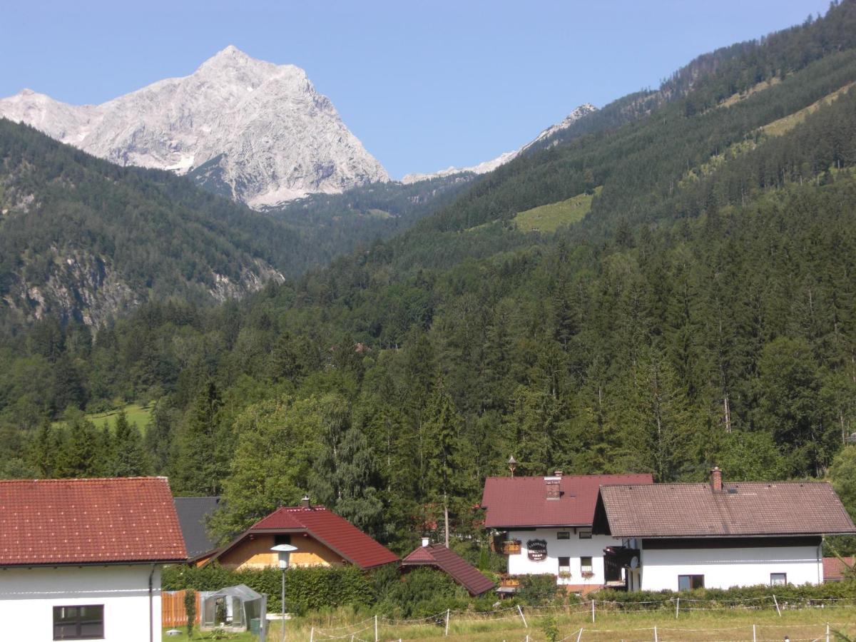 Hotel Garni Landhaus Buertlmair 힌터스토더 외부 사진