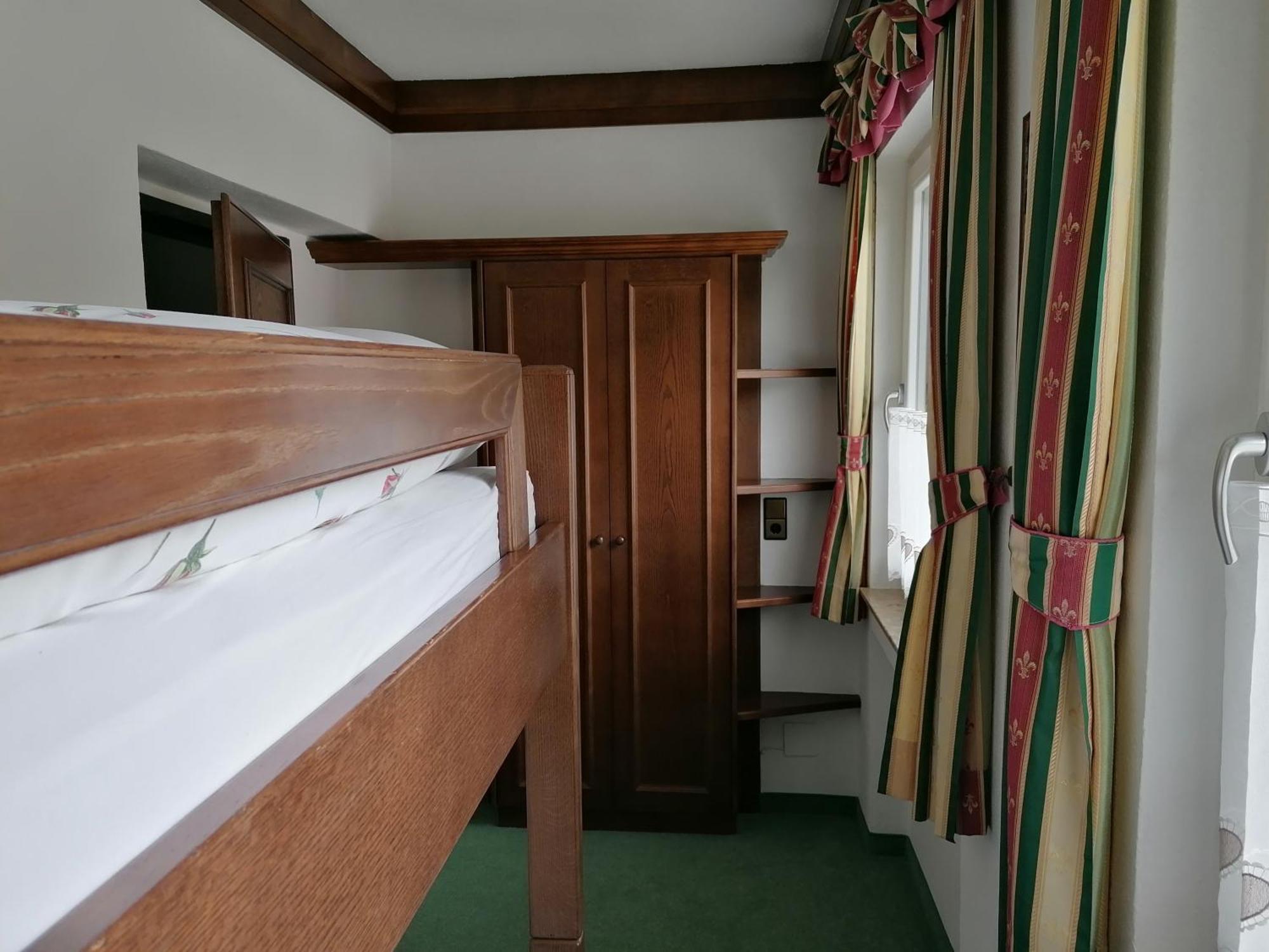 Hotel Garni Landhaus Buertlmair 힌터스토더 외부 사진