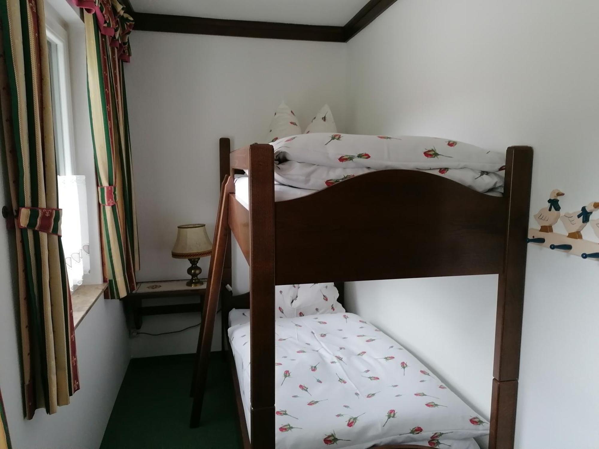 Hotel Garni Landhaus Buertlmair 힌터스토더 외부 사진