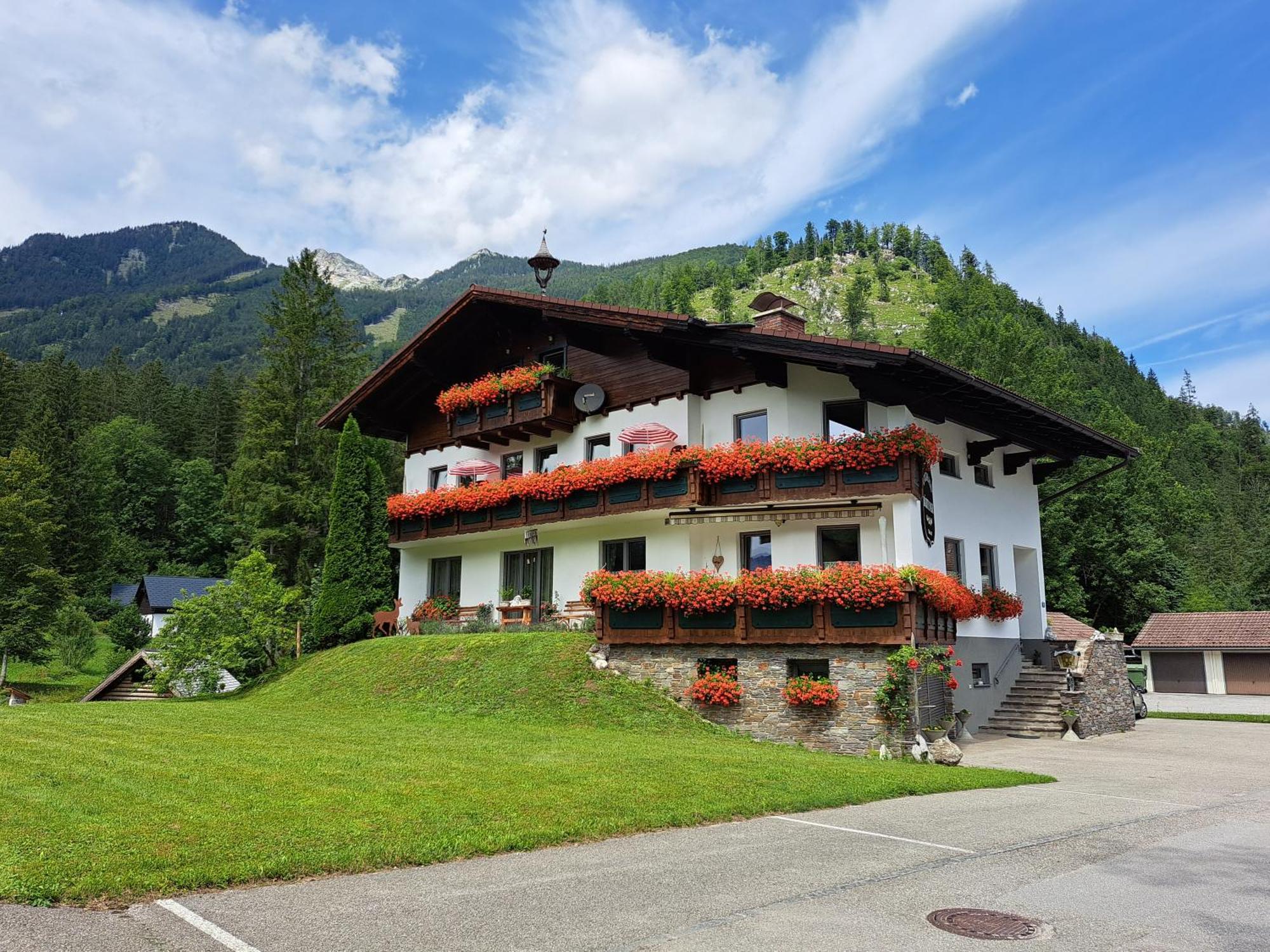 Hotel Garni Landhaus Buertlmair 힌터스토더 외부 사진