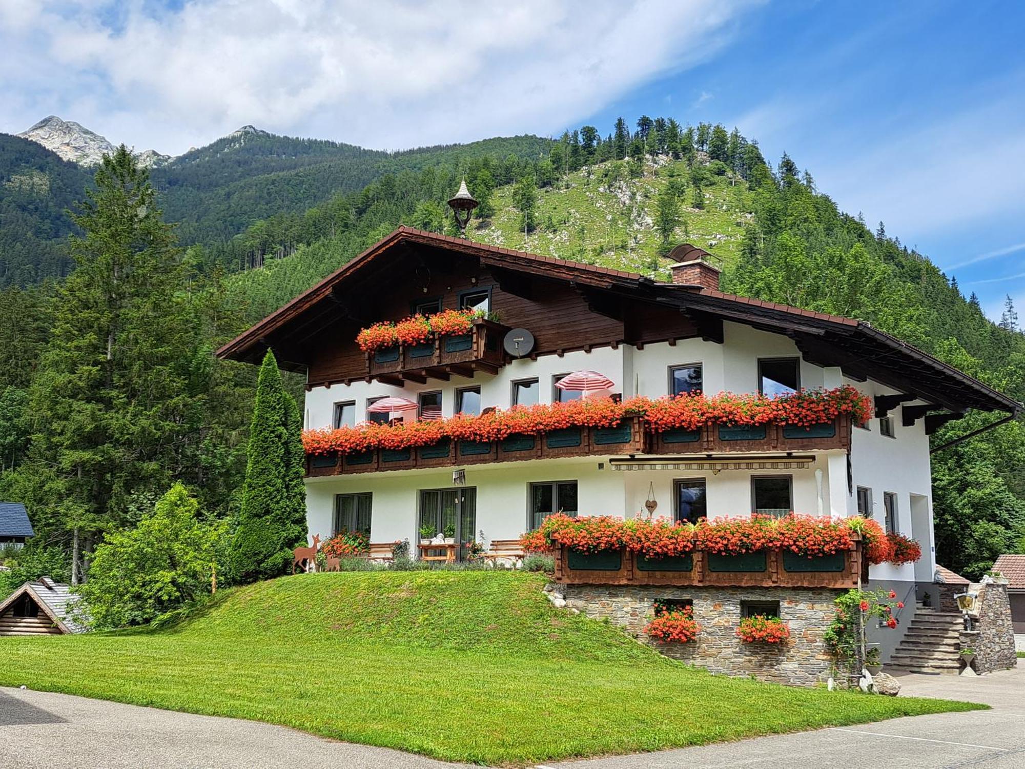 Hotel Garni Landhaus Buertlmair 힌터스토더 외부 사진
