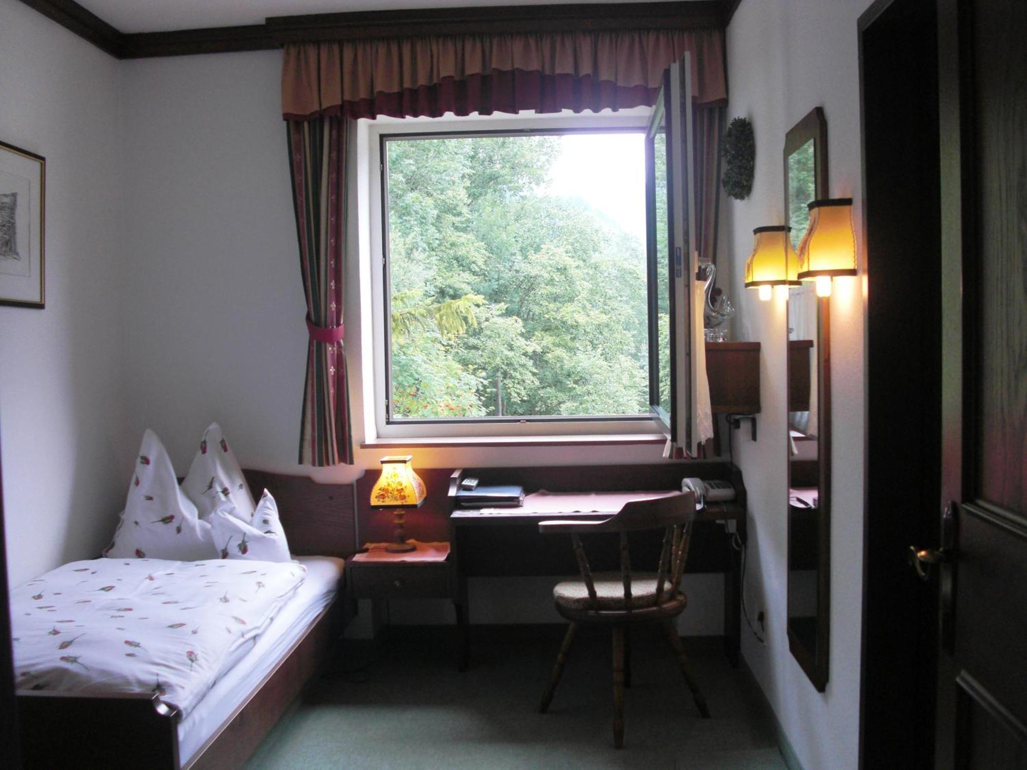 Hotel Garni Landhaus Buertlmair 힌터스토더 객실 사진